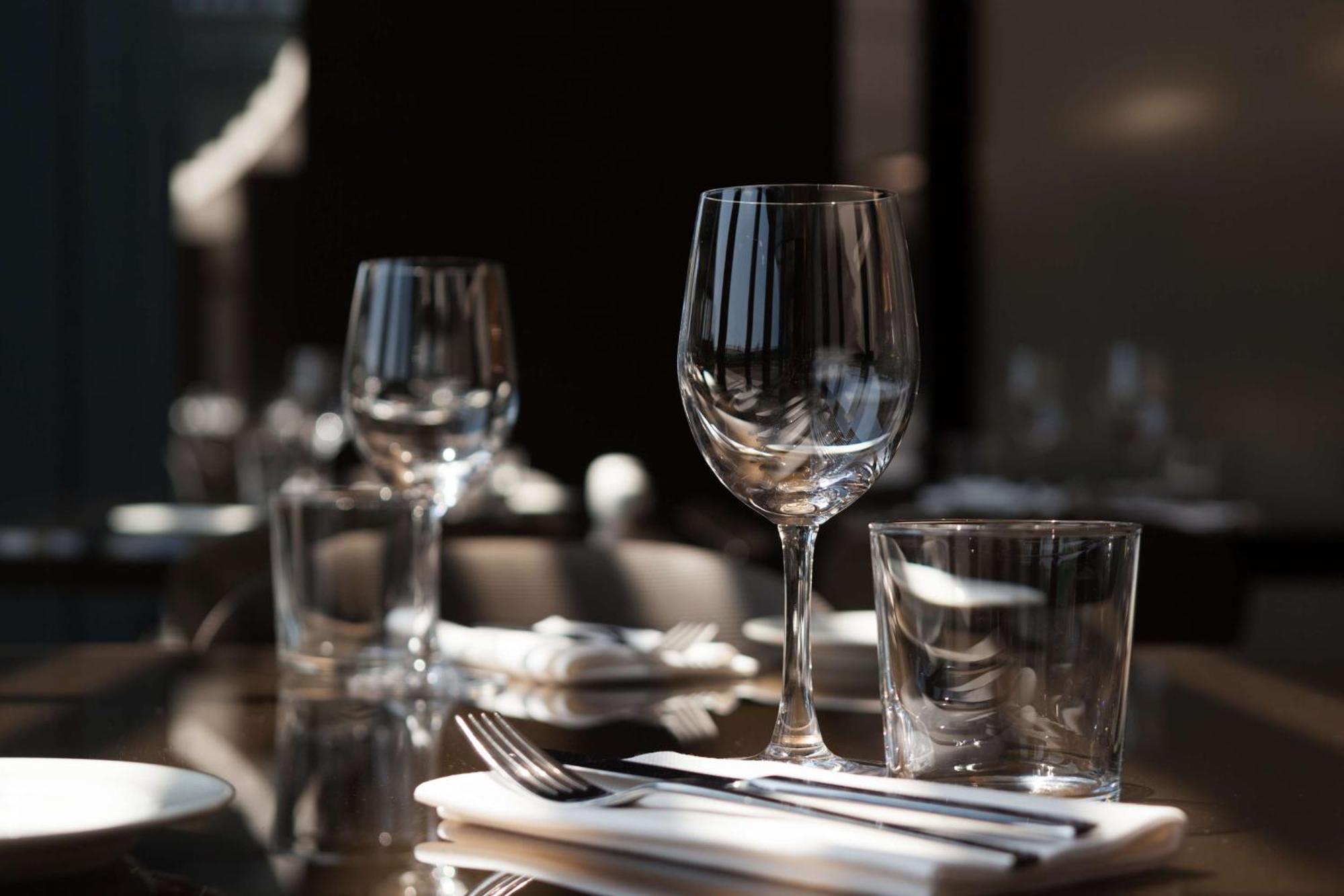 Radisson Hyderabad Hitec City Zewnętrze zdjęcie A table set for dinner